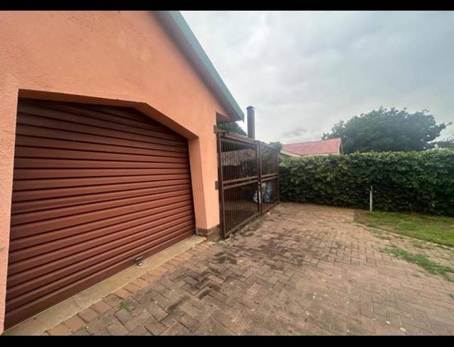 4 BEDROOM HOUSE FOR SALE IN RISIVILLE